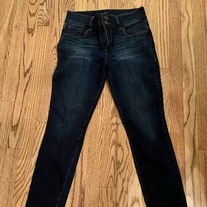 STS Blue Flattering, Corset Style High Waist Jeans! Size 30